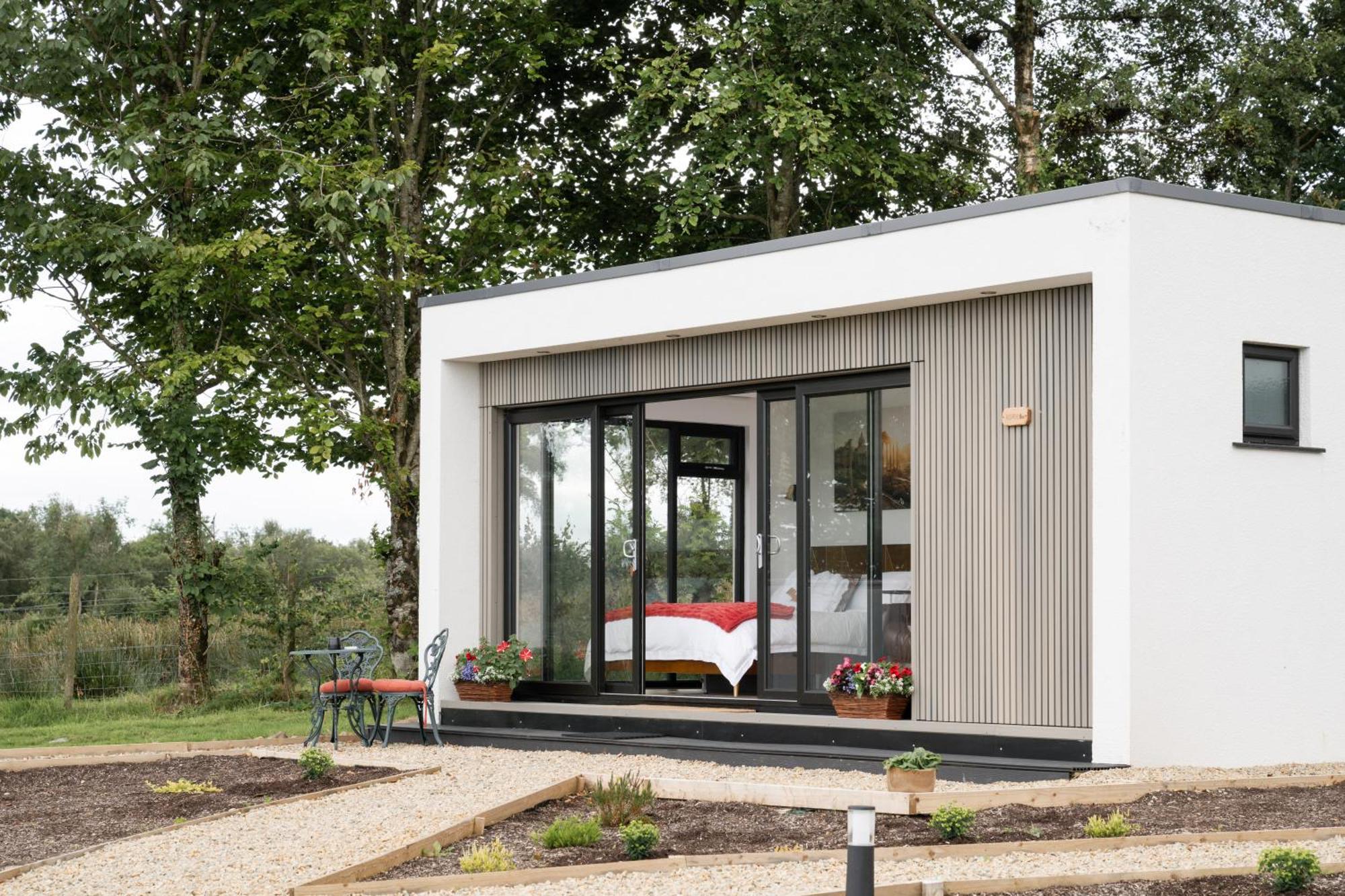 Lakescape - Waterfront Self- Catering Cabins Enniskillen Exterior foto