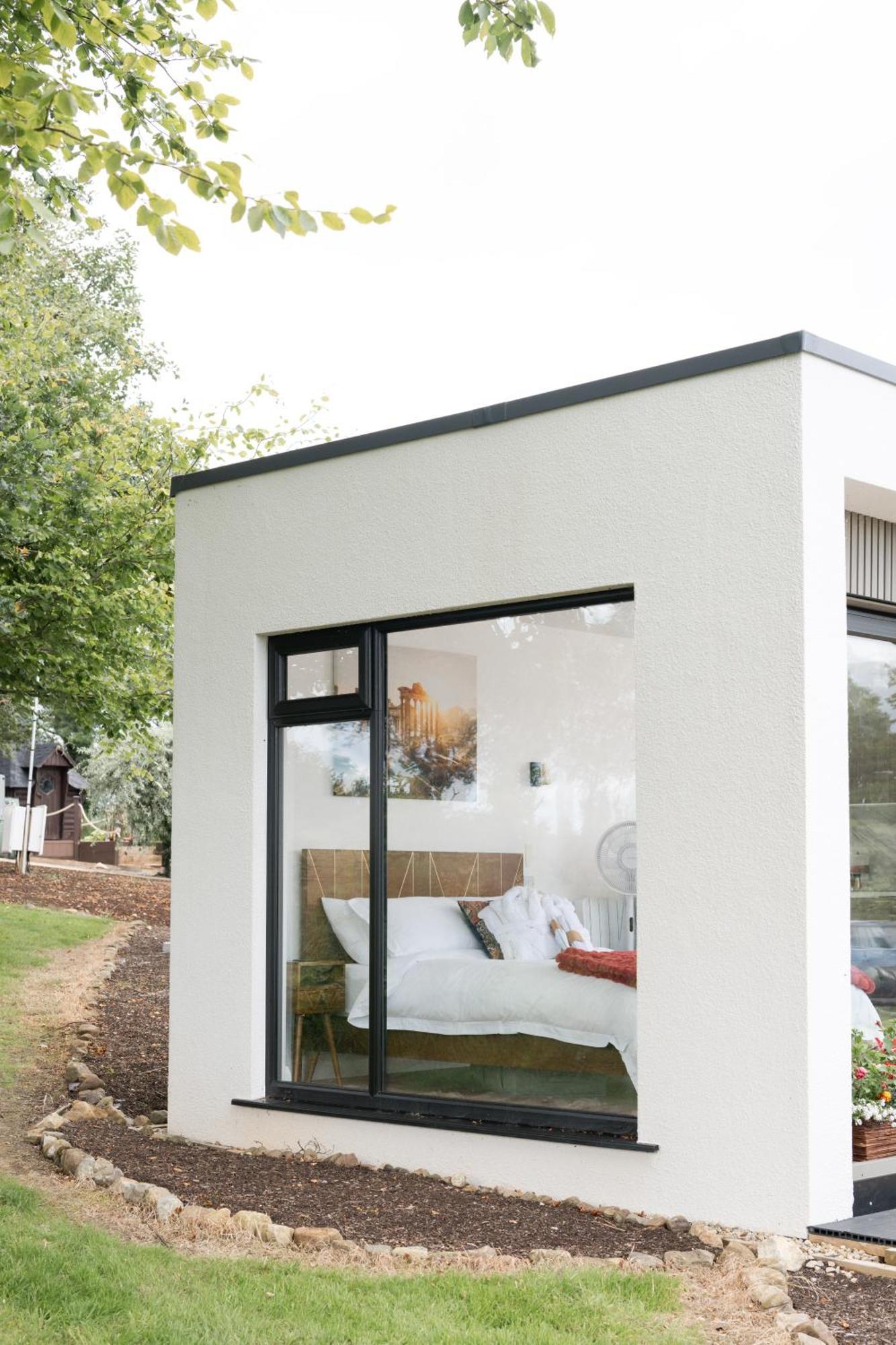 Lakescape - Waterfront Self- Catering Cabins Enniskillen Exterior foto